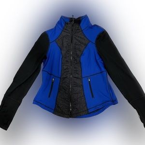 Zella lightweight zip up size XL